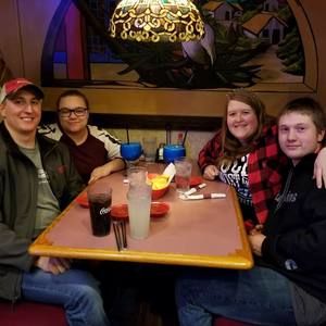 Meet your Posher, Lena